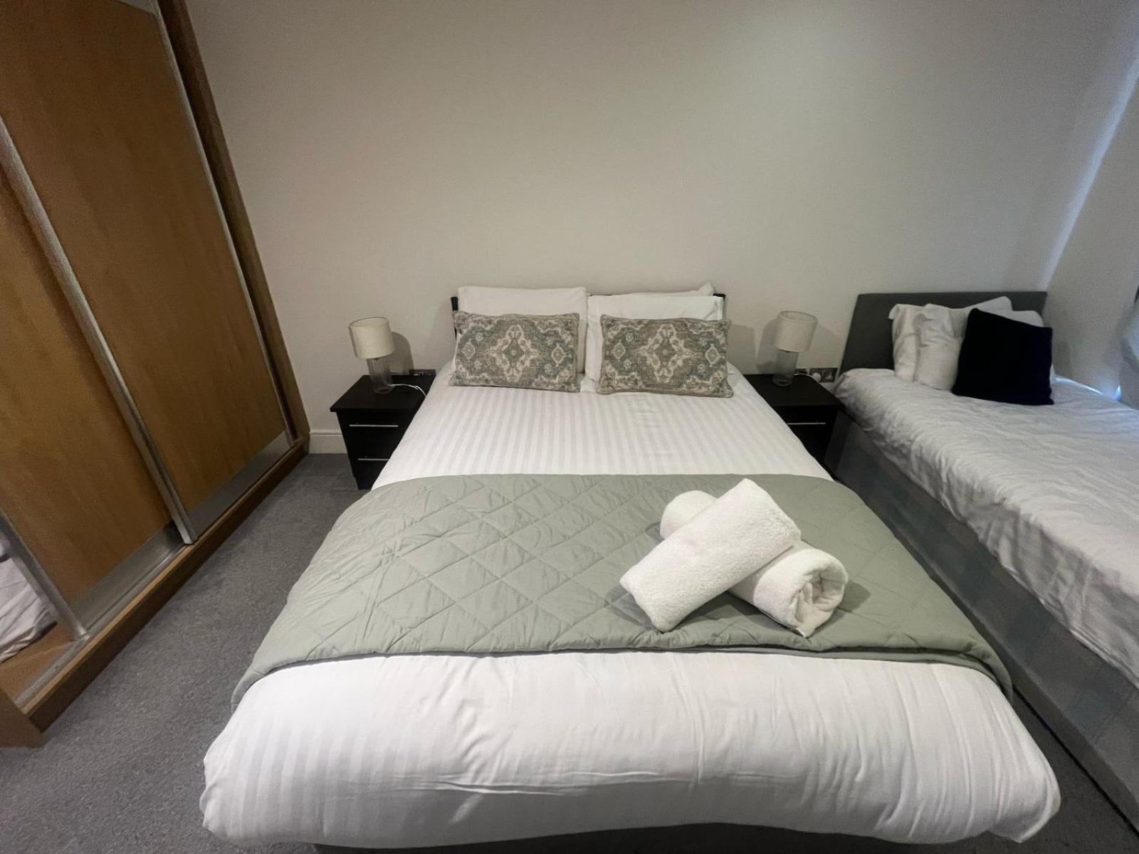 Bright And Modern 3 Bed Apartment Hyde Park Central ลอนดอน ภายนอก รูปภาพ